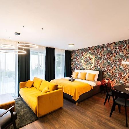 Gold Garden Terrace Apartment Brno Luaran gambar