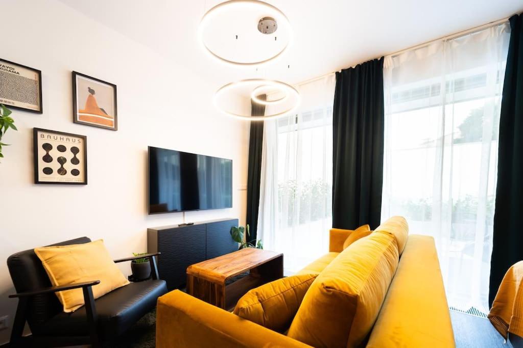 Gold Garden Terrace Apartment Brno Luaran gambar