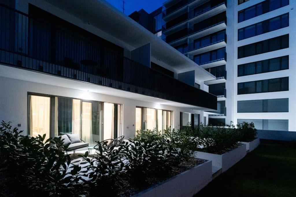 Gold Garden Terrace Apartment Brno Luaran gambar